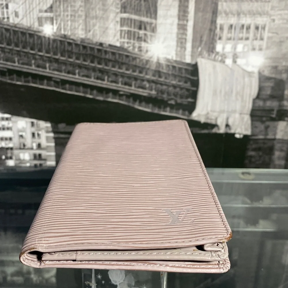 Authentic Rare Louis Vuitton Epi Checkbook Holder Wallet